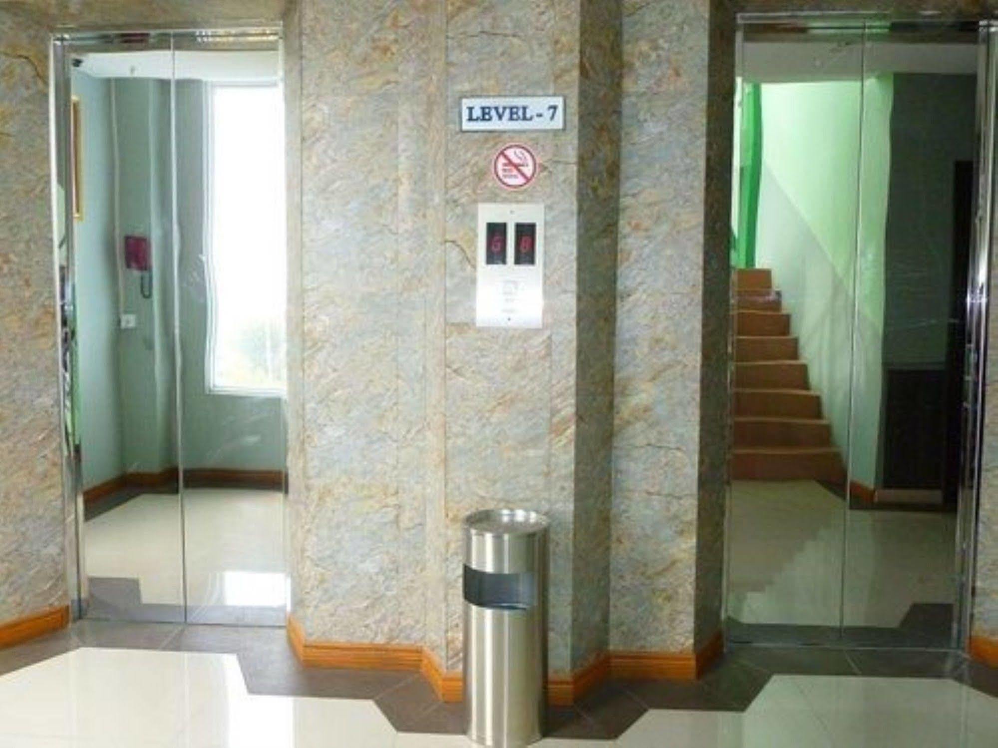 Diamond Crown Hotel Gyogon Exterior photo